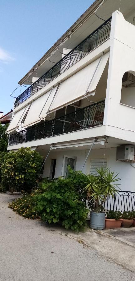 Γεώργιος Παπαϊωάννου Ενοικιαζόμενα Δωμάτια Khrónia Zewnętrze zdjęcie