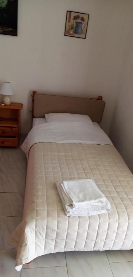 Γεώργιος Παπαϊωάννου Ενοικιαζόμενα Δωμάτια Khrónia Zewnętrze zdjęcie