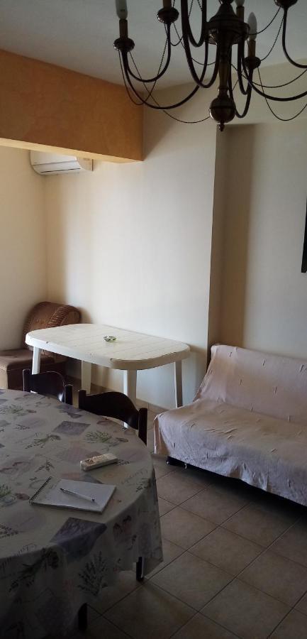 Γεώργιος Παπαϊωάννου Ενοικιαζόμενα Δωμάτια Khrónia Zewnętrze zdjęcie