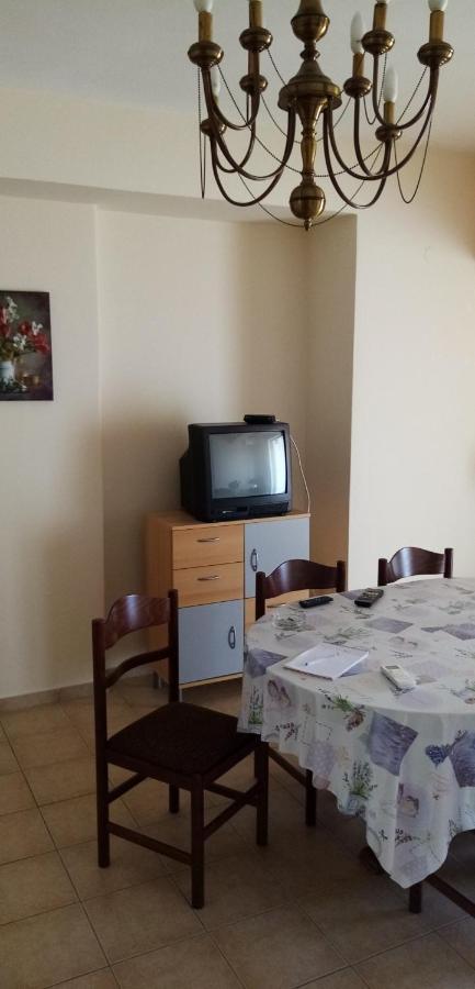 Γεώργιος Παπαϊωάννου Ενοικιαζόμενα Δωμάτια Khrónia Zewnętrze zdjęcie